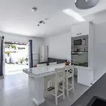 Villa New Lanzasuites *